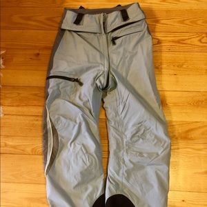 Marmot ski/riding pants size 6 ladies